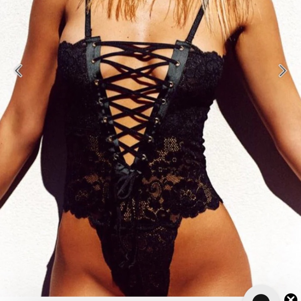 WE ARE HAH Spinster Reversible Lace Bodysuit